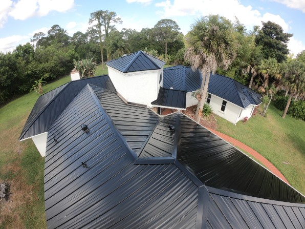 metal roof replacement company in Melbourne